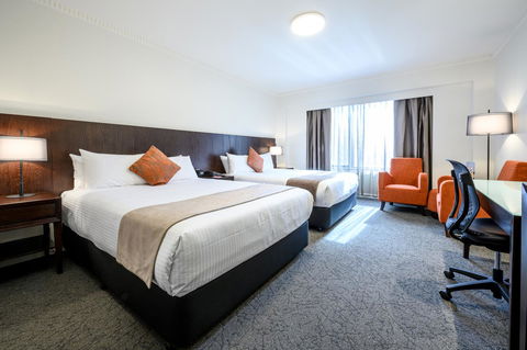 Hotel Grand Chancellor Adelaide - Sydney Tourism 13