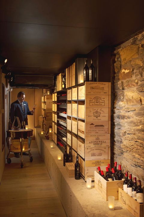 Mayfair Hotel - Sydney Tourism 24