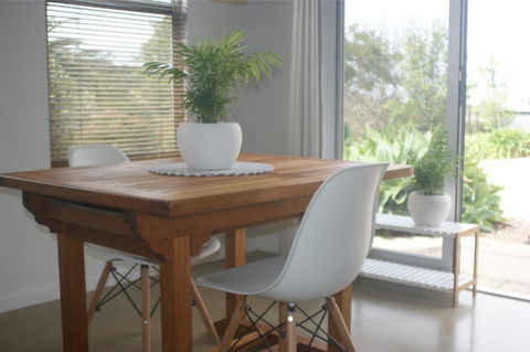 S T U D I O 22 Peaceful Retreat With Garden Views - Sydney Tourism 9