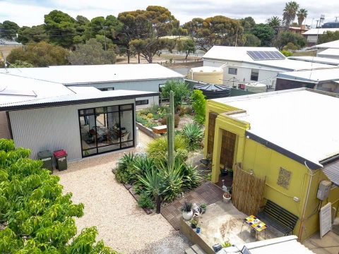 Sinclair Eco House - Sydney Tourism 15