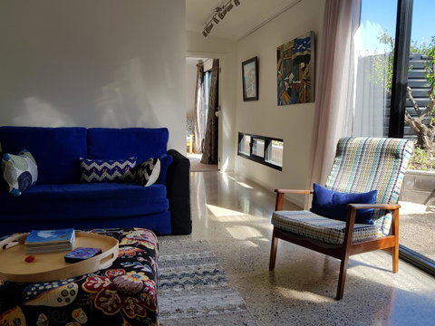 Sinclair Eco House - Sydney Tourism 33