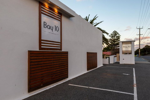 Bay 10 - Suites And Apartments - Sydney Tourism 19