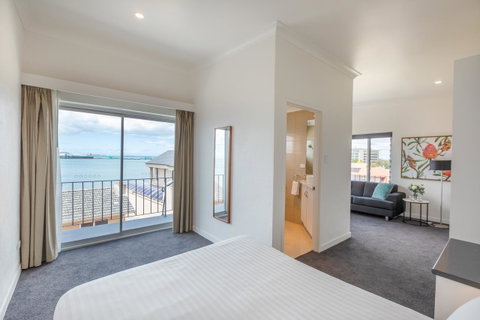 Bay 10 - Suites And Apartments - Sydney Tourism 11