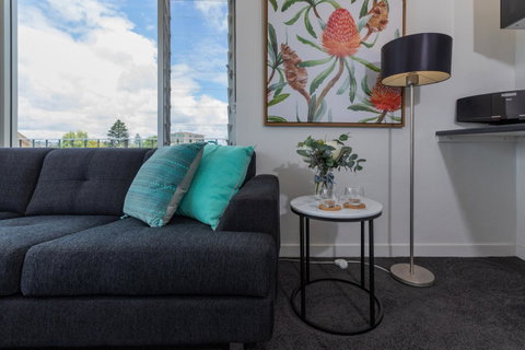 Bay 10 - Suites And Apartments - Sydney Tourism 5
