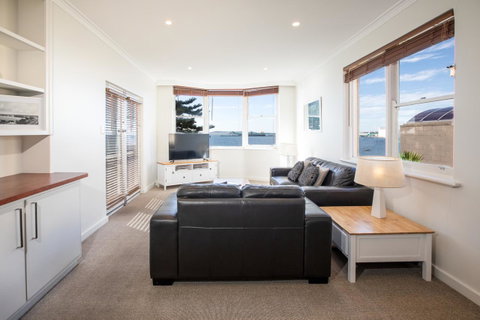 Bay 10 - Suites And Apartments - Sydney Tourism 33