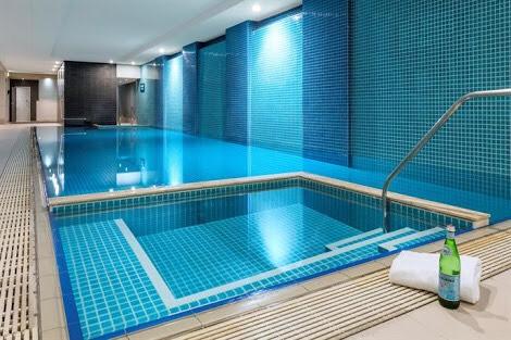 Luxury Beachside Accomodation - Sydney Tourism 11