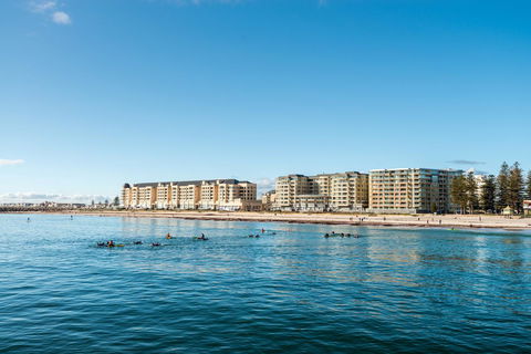 Luxury Beachside Accomodation - Sydney Tourism 9