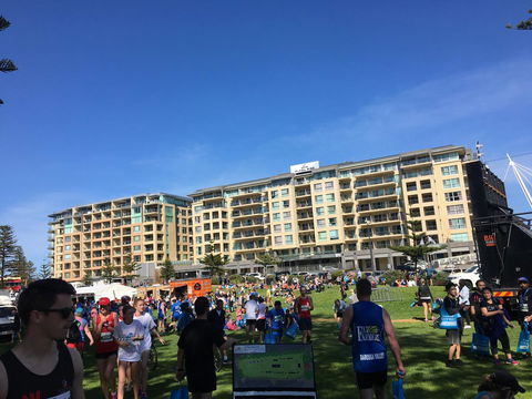 Luxury Beachside Accomodation - Sydney Tourism 25
