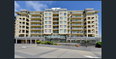 Luxury Beachside Accomodation - Sydney Tourism 13