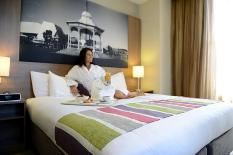 Grosvenor Hotel Adelaide - Sydney Tourism 7