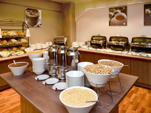 Grosvenor Hotel Adelaide - Sydney Tourism 17