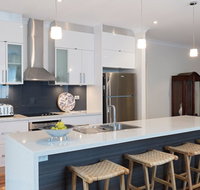 Boutique Getaway on Wright - Sydney Tourism