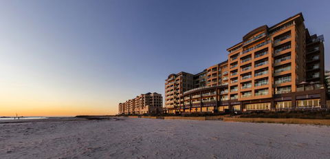 Glenelg Beach Studio - Sydney Tourism 7