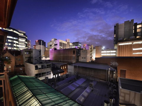 Mansions On Pulteney - Sydney Tourism 9