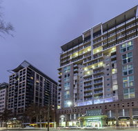 Oaks Embassy - Sydney Tourism