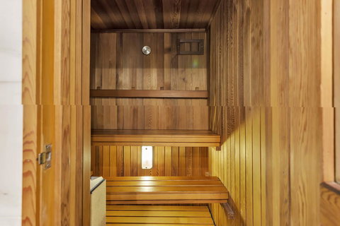 Stamford Plaza Adelaide - Sydney Tourism 38