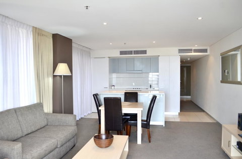 APTonNorthTCE - Sydney Tourism 6