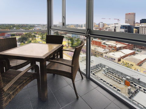 IStay Precinct Adelaide - Sydney Tourism 22