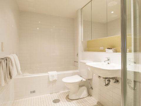 Oaks Glenelg Liberty Suites - Sydney Tourism 26