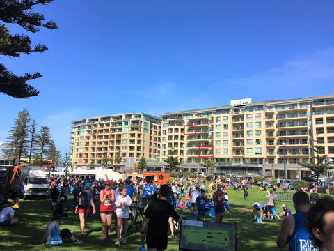 Beachside Luxury Getaway In Glenelg - Sydney Tourism 20