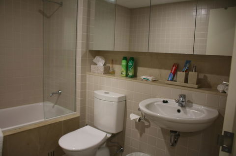 Beachside Luxury Getaway In Glenelg - Sydney Tourism 11