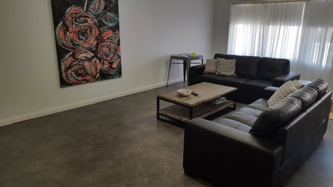 Aart Apartments - Sydney Tourism 9