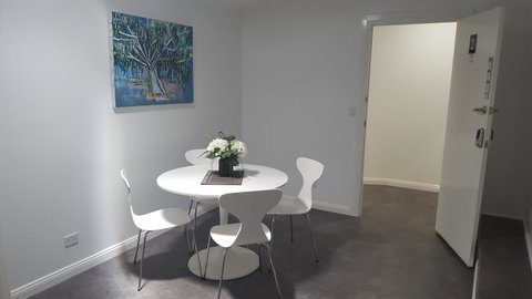 Aart Apartments - Sydney Tourism 12