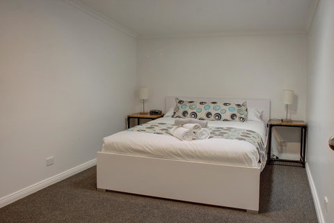 Aart Apartments - Sydney Tourism 21