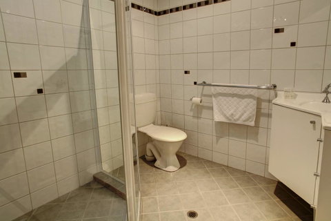 Tasman Beachside Apartment - Sydney Tourism 7