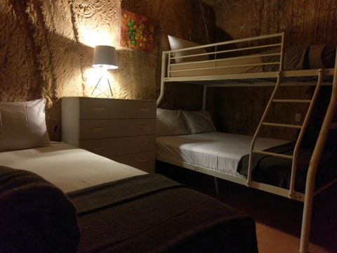 Zen Underground B&B - Sydney Tourism 12