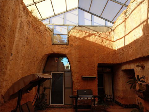 Zen Underground B&B - Sydney Tourism 8