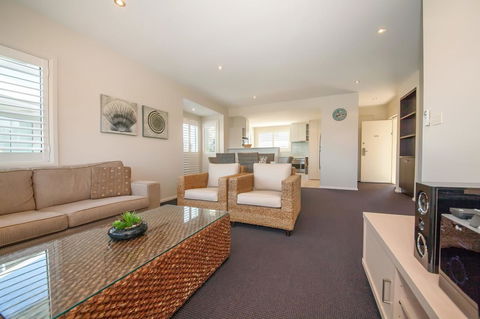 Pacific Blue 278-265 Sandy Pt Rd- Dual Key Access, Wifi, Linen And Air Conditioning - Sydney Tourism 5