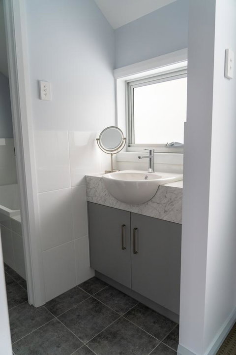 Gawler Townhouse 3 Bedroom - Sydney Tourism 33