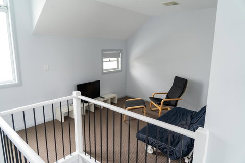 Gawler Townhouse 3 Bedroom - Sydney Tourism 27
