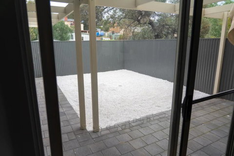 Gawler Townhouse 3 Bedroom - Sydney Tourism 9