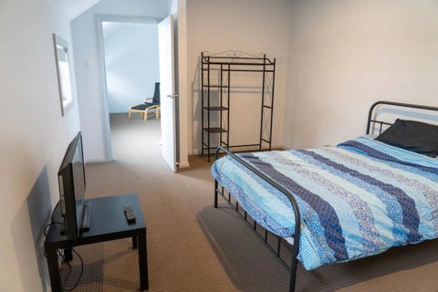 Gawler Townhouse 3 Bedroom - Sydney Tourism 23