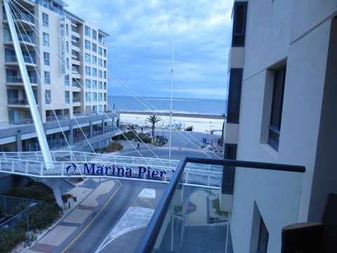 Lights Landing Apartments - Sydney Tourism 13
