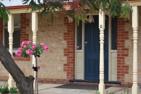 Jacaranda Cottage - Sydney Tourism 0