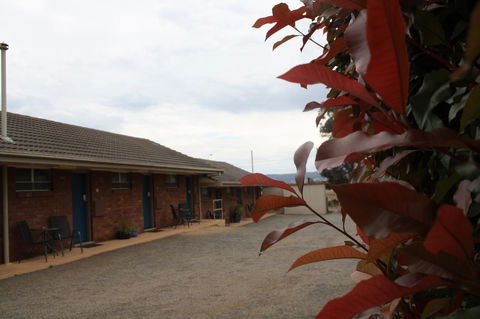 Isis Motel Scone - Sydney Tourism 8