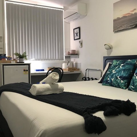 OCEAN BREEZE MOTEL - Sydney Tourism 1