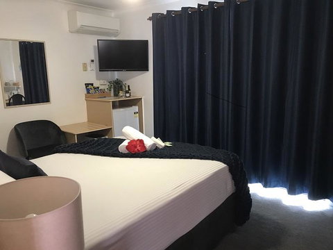 OCEAN BREEZE MOTEL - Sydney Tourism 21