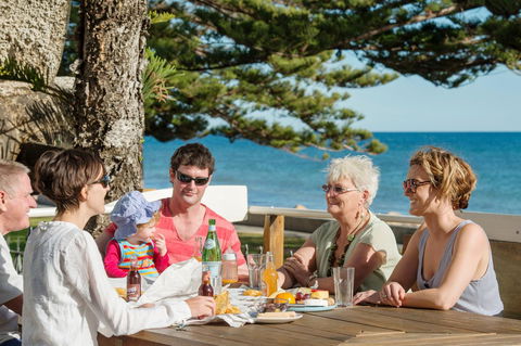 Seawall Apartments - Sydney Tourism 17