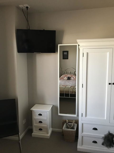 Rezare House Bed & Breakfast - Sydney Tourism 10