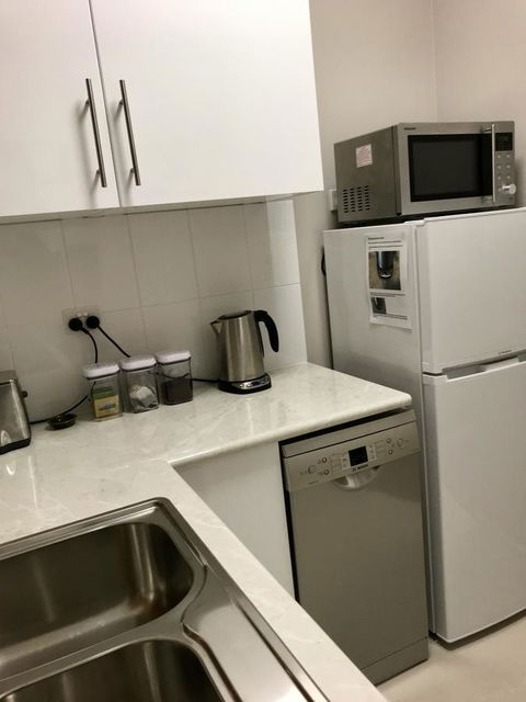 Rezare House Bed & Breakfast - Sydney Tourism 34