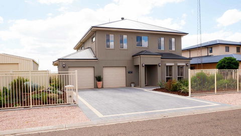 Rezare House Bed & Breakfast - Sydney Tourism 0