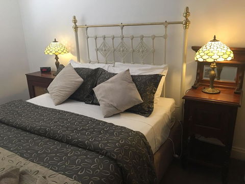 Amy\'s House Bed & Breakfast - Sydney Tourism 18