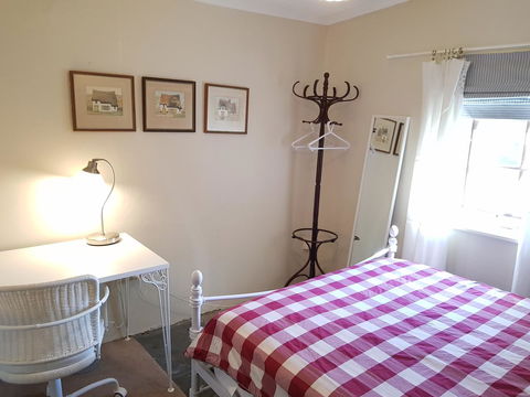Amy\'s House Bed & Breakfast - Sydney Tourism 17