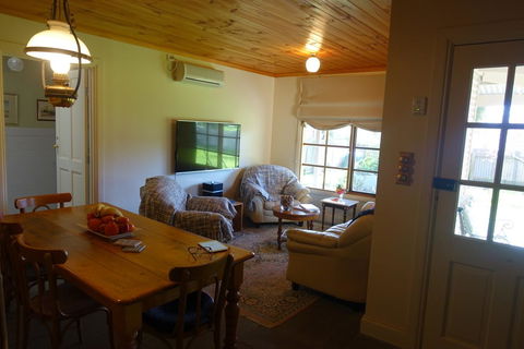 Amy\'s House Bed & Breakfast - Sydney Tourism 42
