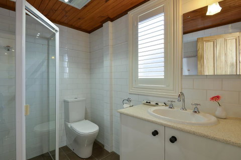 Trafalgar Premium Vintage Suites - Sydney Tourism 16