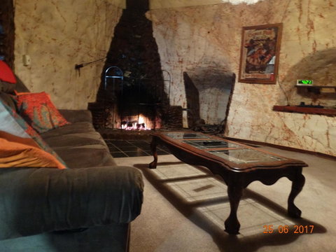 Di's Place - Sydney Tourism 10